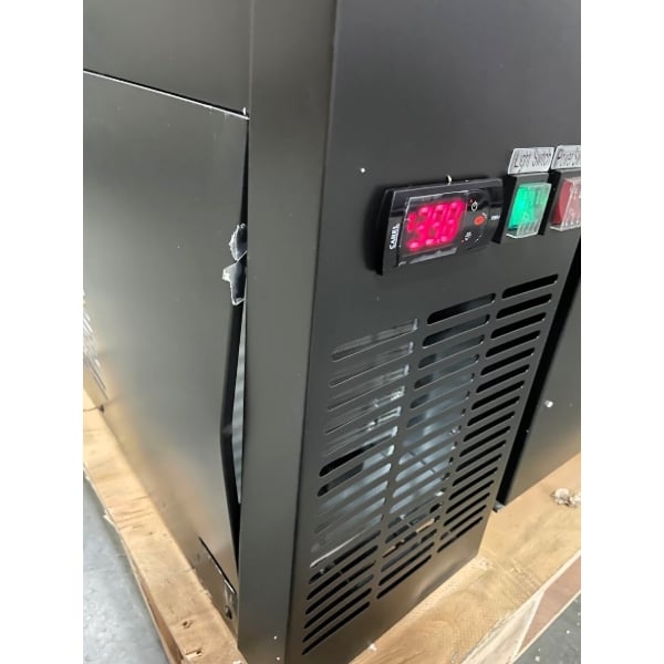 Scratch and Dent Avantco UDD-4-HC Black Kegerator / Beer Dispenser with (2) 2 Tap Towers - (3) 1/2 Keg Capacity