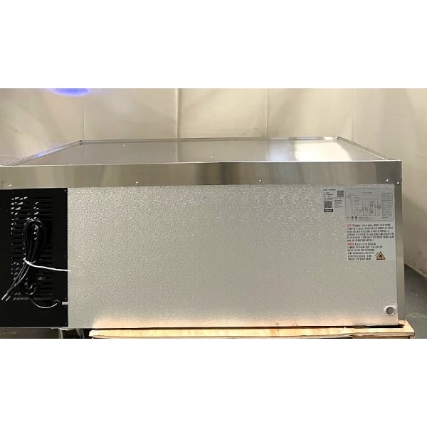 Scratch and Dent Avantco CBE-52-HC 52" 2 Drawer Refrigerated Chef Base