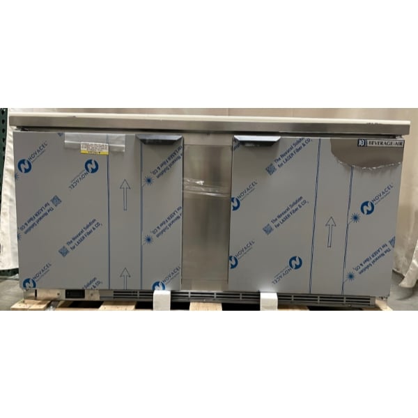 Scratch and Dent Beverage-Air SPE60HC-16 Elite Series 60" 2 Door Refrigerated Sandwich Prep Table