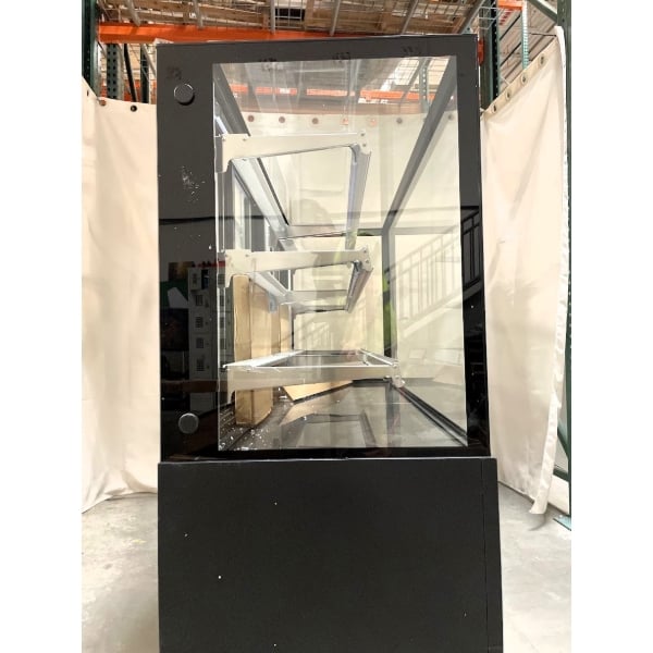 Scratch and Dent Avantco BCF-72-HC 70 7/8" Square Glass Black Refrigerated Bakery Display Case