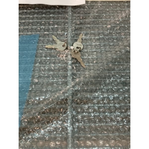 Scratch and Dent Avantco A-23F-HC 29" Solid Door Reach-In Freezer