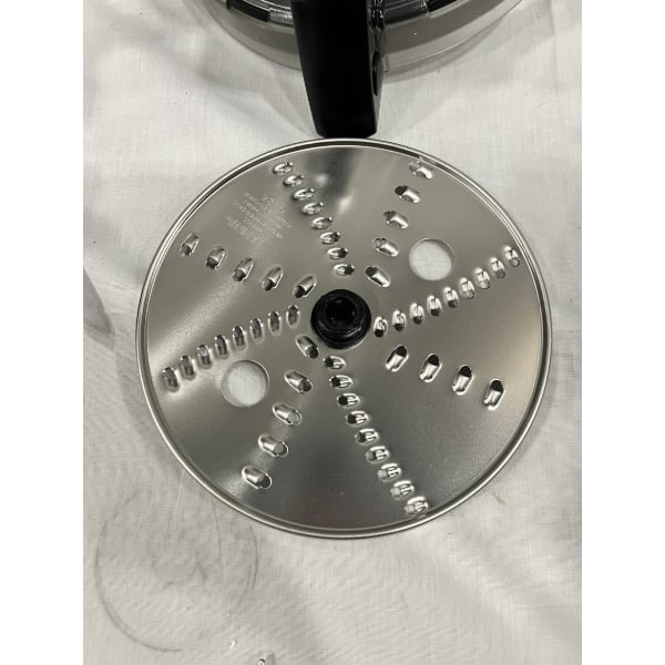 Scratch and Dent Waring WFP16S 4 Qt. Clear Batch Bowl Food Processor with Vegetable Prep Lid Chute and 3 Discs - 2 hp