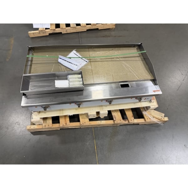 Scratch and Dent Cooking Performance Group G-CPG-48-M 48" Electric Countertop Griddle - 12 kW / 16 kW, 208 / 240V