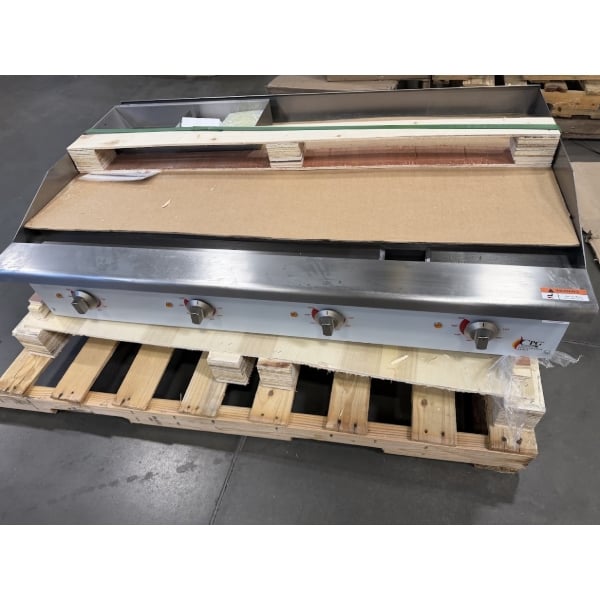 Scratch and Dent Cooking Performance Group G-CPG-48-M 48" Electric Countertop Griddle - 12 kW / 16 kW, 208 / 240V