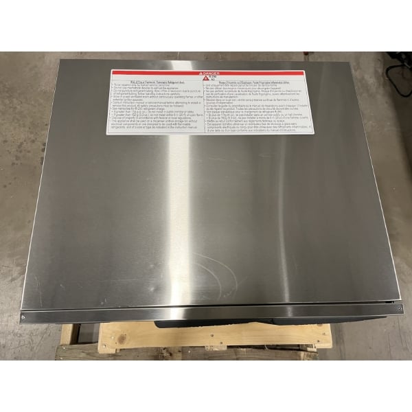 Scratch and Dent Hoshizaki KM-330MAK 30" Low Profile Air-Cooled Modular Crescent Cube Ice Machine - 431 lb., 115V