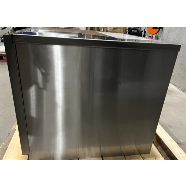 Scratch and Dent Hoshizaki KM-330MAK 30" Low Profile Air-Cooled Modular Crescent Cube Ice Machine - 431 lb., 115V