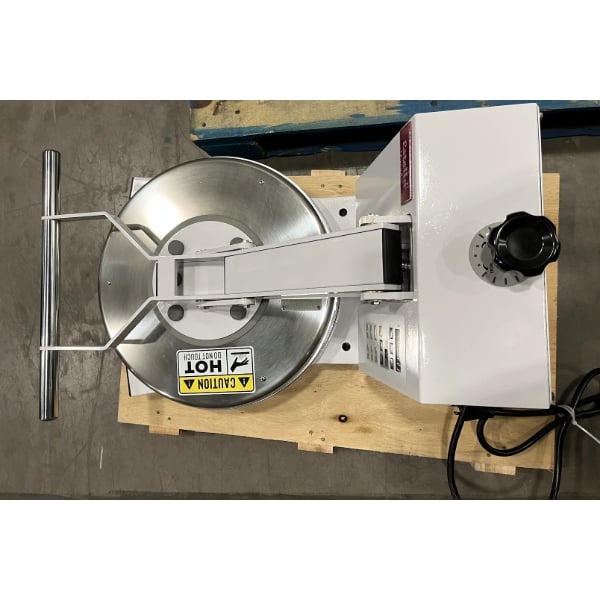 Scratch and Dent Estella DPC18T 18" Dual-Heat Manual Clamshell Pizza / Tortilla Dough Press - 240V, 3300W