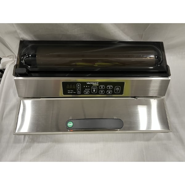 Scratch and Dent VacPak-It Ultima UVME16SS Vacuum Packing Machine with 16" Seal Bar, Roll Cutter, and Dual Piston Dry Pump - 120V, 550W