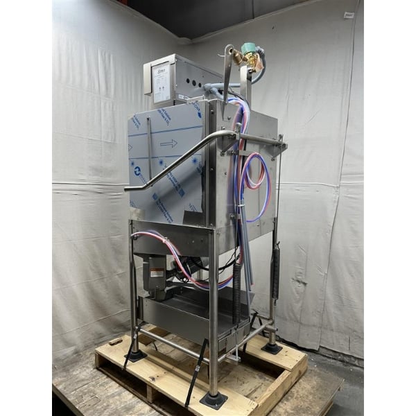 Scratch and Dent Noble Warewashing I-E Single Rack Low Temperature Door-Type Dish Machine - 115V