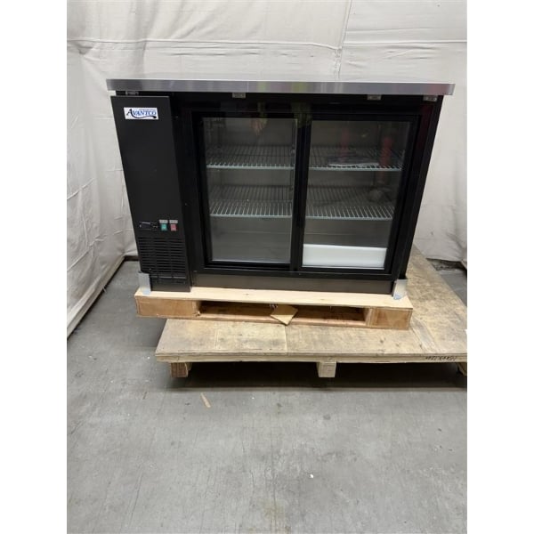 Scratch and Dent Avantco SS-PT-60M-C 60" 2 Door Mega Top Stainless Steel Refrigerated Sandwich Prep Table with 11 1/2" Cutting Board