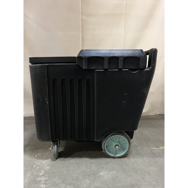 Scratch and Dent Choice 125 lb. Black Mobile Ice Bin