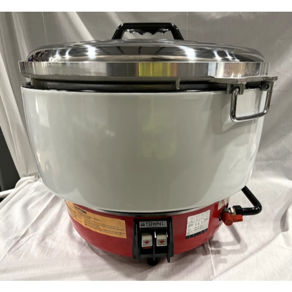 Scratch and Dent Town RS-50P-R 110 Cup (55 Raw Cup) Propane Gas Rice Cooker / Warmer with Rear Connection, 25,500 BTU
