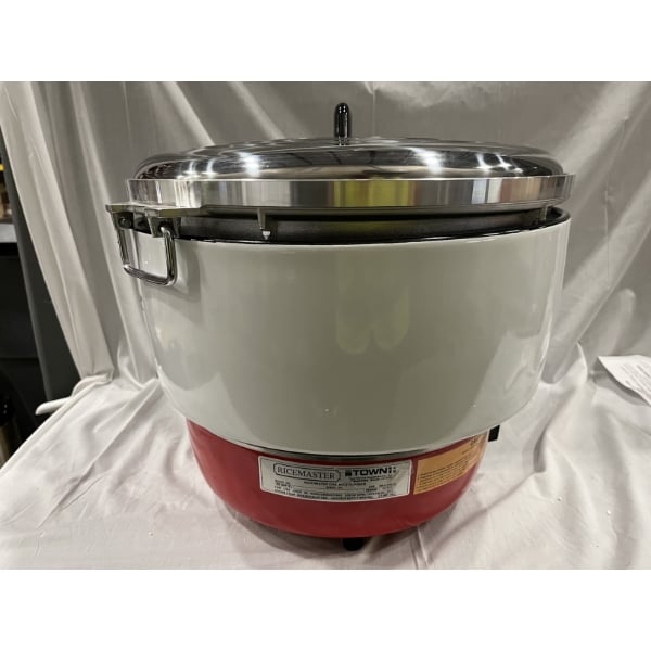 Scratch and Dent Town RS-50P-R 110 Cup (55 Raw Cup) Propane Gas Rice Cooker / Warmer with Rear Connection, 25,500 BTU
