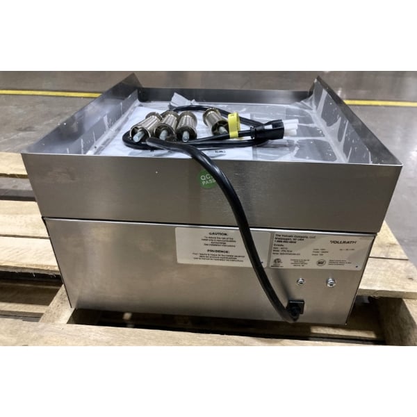 Scratch and Dent Vollrath 40715 Cayenne 14" Electric Countertop Grill - 120V