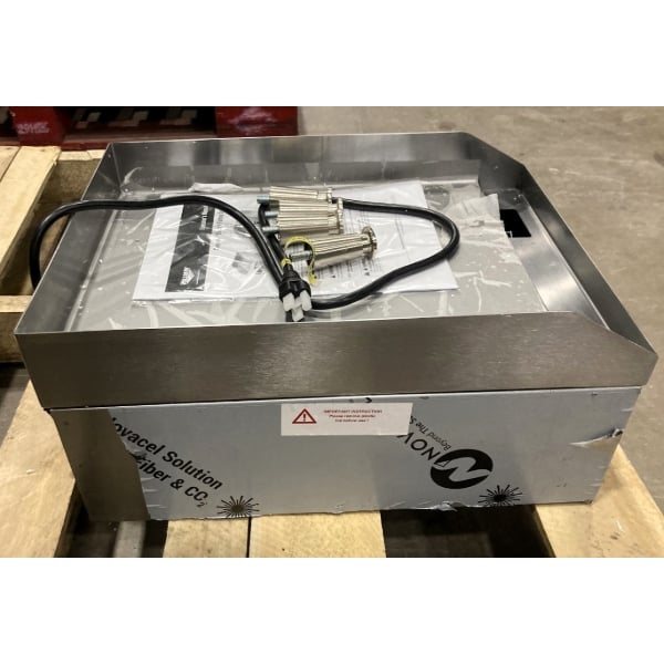 Scratch and Dent Vollrath 40715 Cayenne 14" Electric Countertop Grill - 120V
