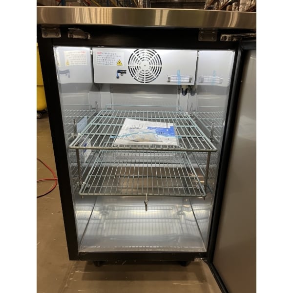 Scratch and Dent Avantco UBB-1-HC 23" Black Counter Height Solid Door Back Bar Refrigerator
