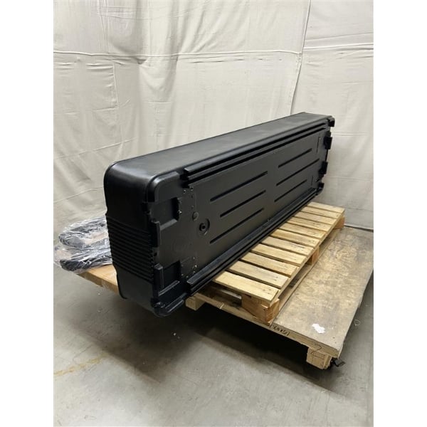 Scratch and Dent Carlisle 660103 Six Star Black 6' Tabletop Food / Salad Bar with Sneeze Guard