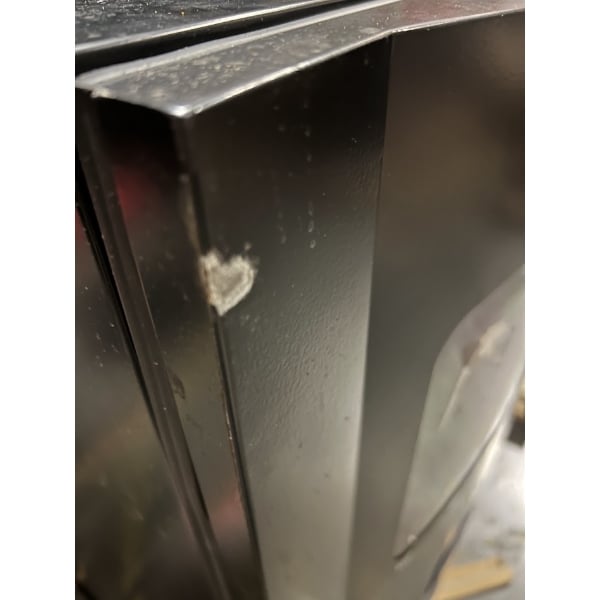 Scratch and Dent Seaga SM2300 SnakMart 23-Item Ambient / Refrigerated Vending Machine / Combo Merchandiser