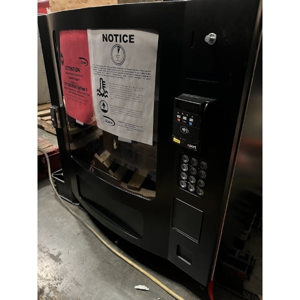 Scratch and Dent Seaga SM2300 SnakMart 23-Item Ambient / Refrigerated Vending Machine / Combo Merchandiser