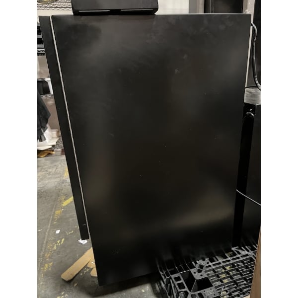 Scratch and Dent Seaga SM2300 SnakMart 23-Item Ambient / Refrigerated Vending Machine / Combo Merchandiser