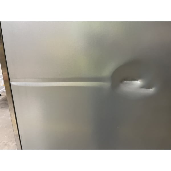 Scratch and Dent Avantco SS-3R-HC 81 5/16" Stainless Steel Solid Door Reach-In Refrigerator