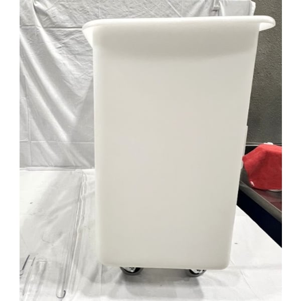 Scratch and Dent Cambro IB36148 34 Gallon / 540 Cup White Flat Top Mobile Ingredient Storage Bin with Sliding Lid