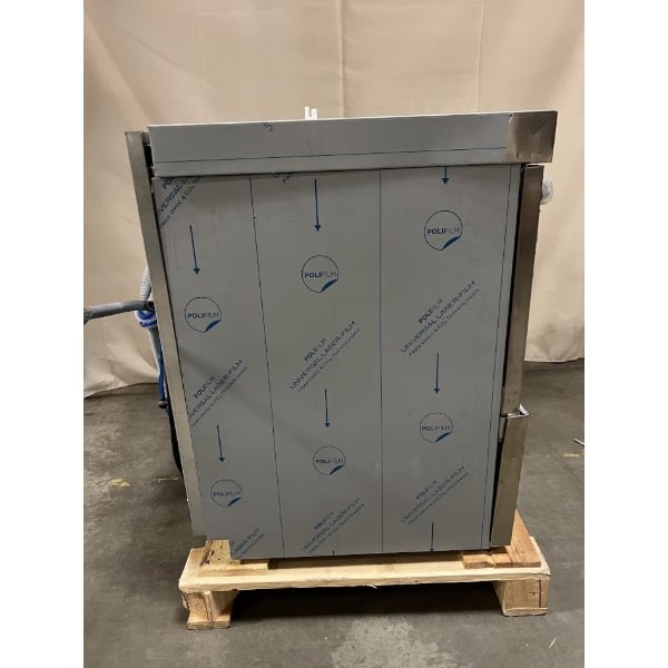 Scratch and Dent MainStreet Equipment HTUC High-Temperature Undercounter Dishwasher - 208V/240V, 1 Phase