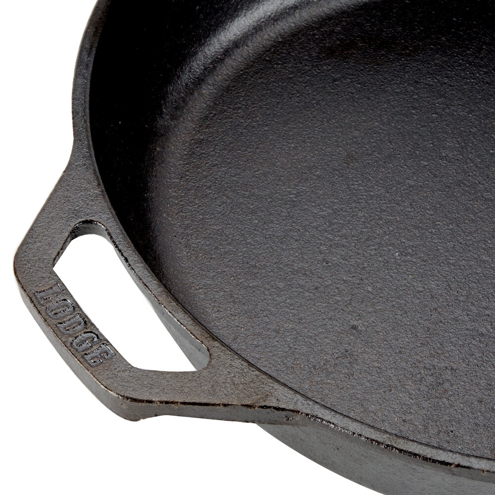 Lodge L8SK3 10 1/4" Pre-Seasoned Cast Iron Skillet