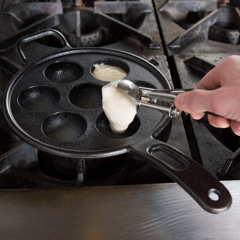 Lodge ProLogic P7A3 Cast Iron Aebleskiver Pan 9" x 15 7/8"