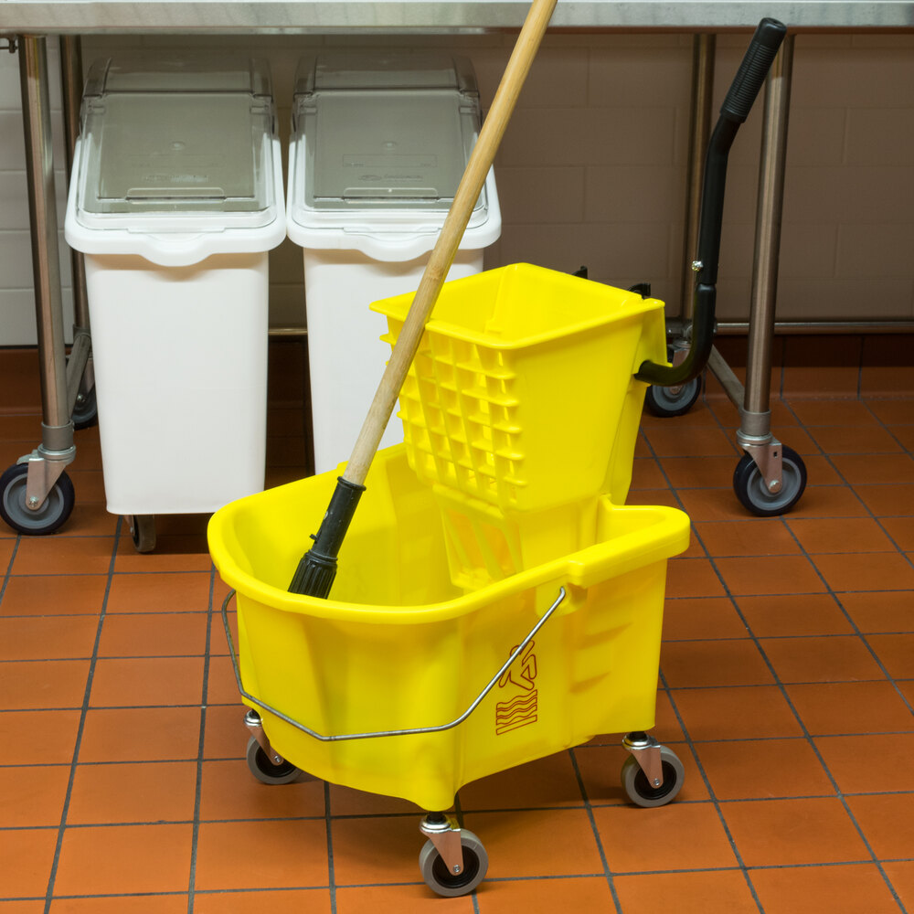 cleaning mops manufacturers