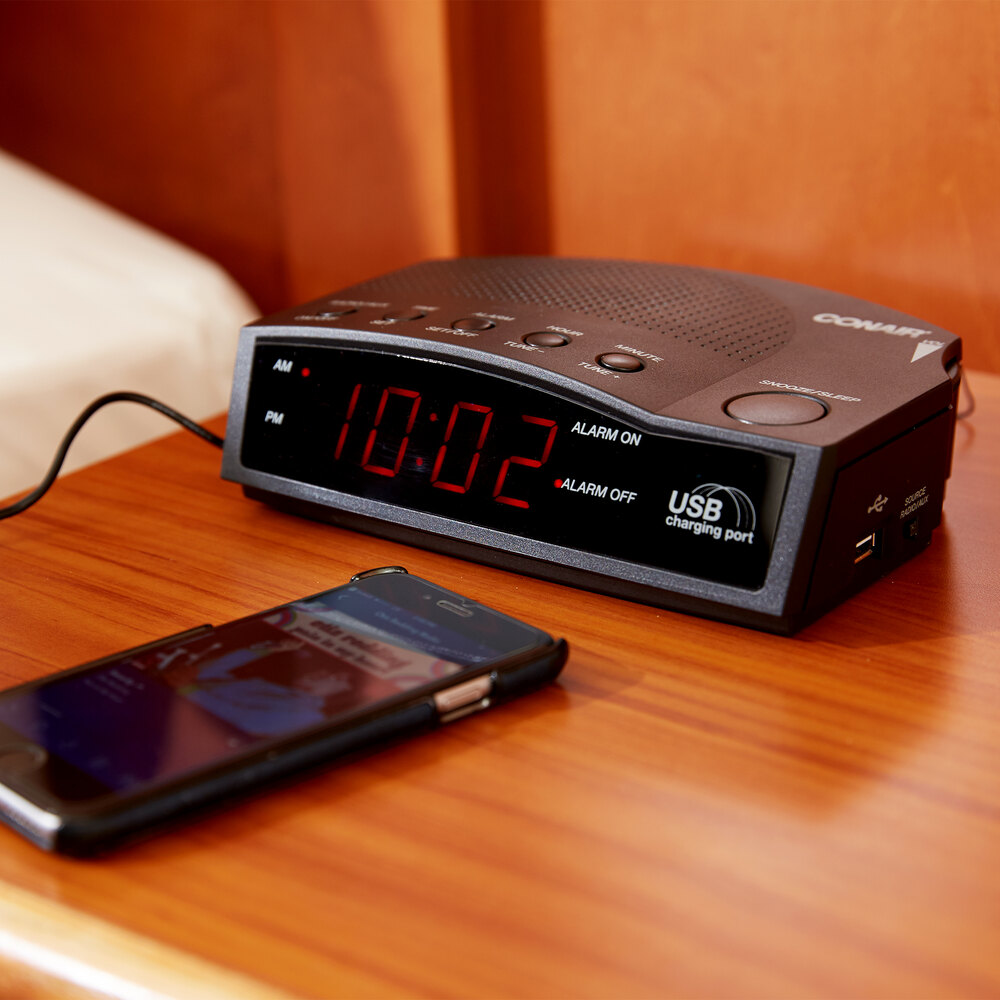 Conair WCR14 Alarm Clock Radio with USB Charging Port