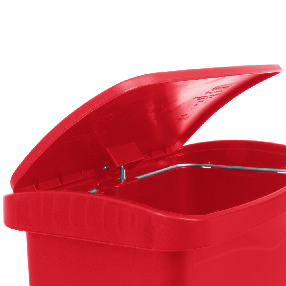 Rubbermaid Commercial Slim Jim 18-Gallon Step-On Trash Can – Red