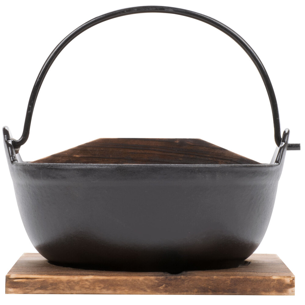 Cast Iron Japanese Noodle Bowl with Wooden Lid and Base 24 oz.