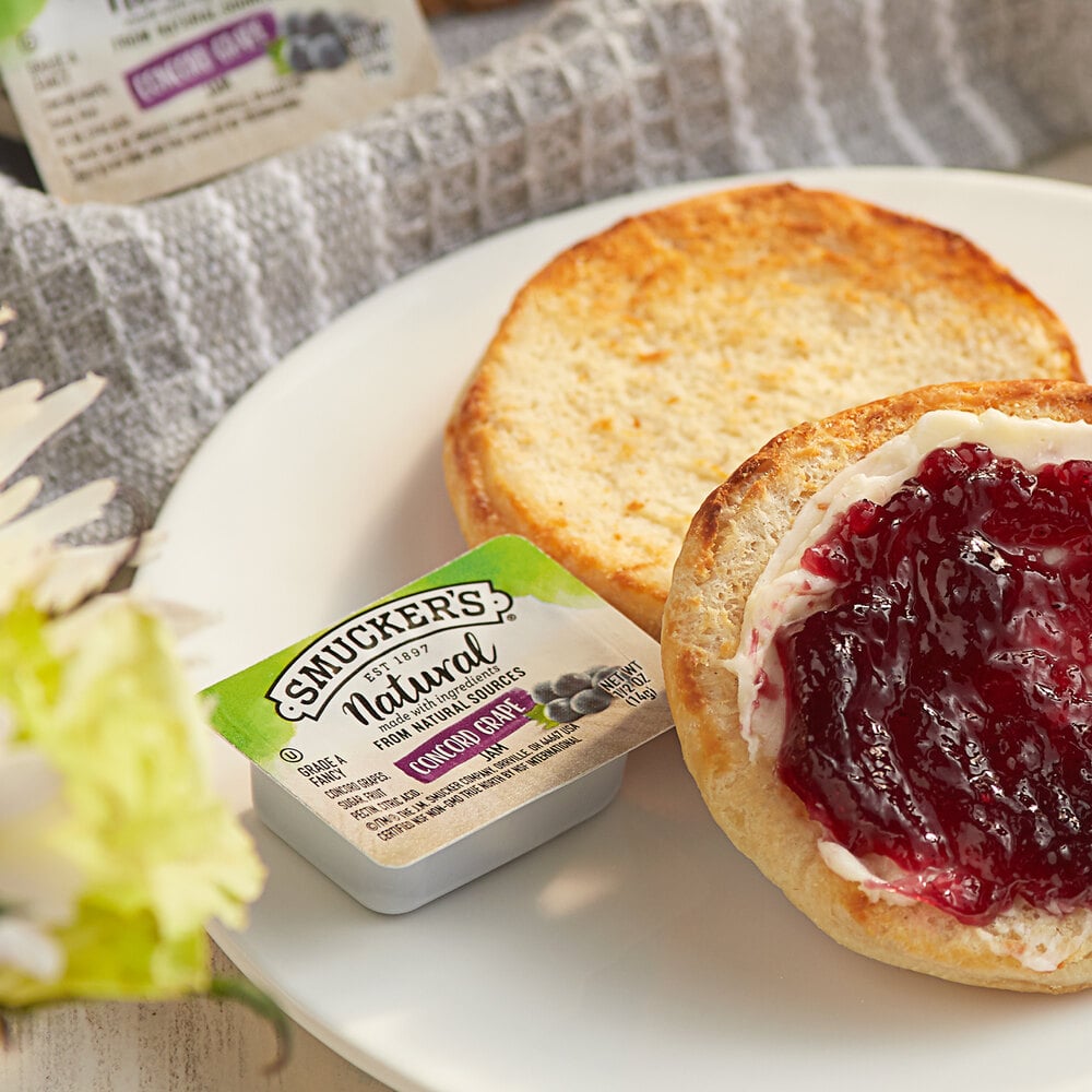 Smucker's Natural Concord Grape Jam .5 oz. Portion Cup 200/Case