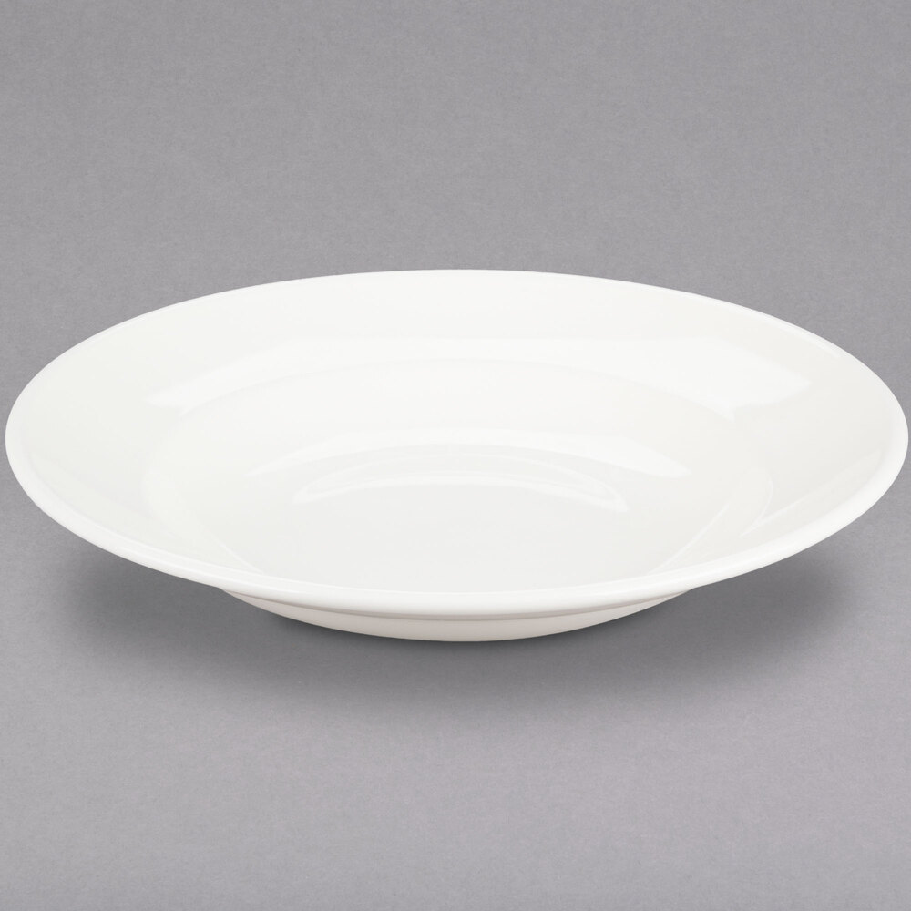 Core 24 oz. Ivory (American White) Wide Rim Rolled Edge China Pasta