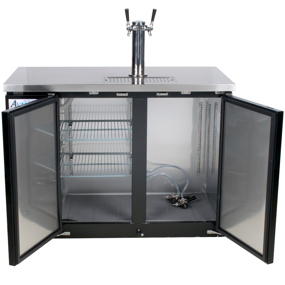 Avantco UDD48HC Double Tap Kegerator Beer Dispenser Black, (2) 1/2