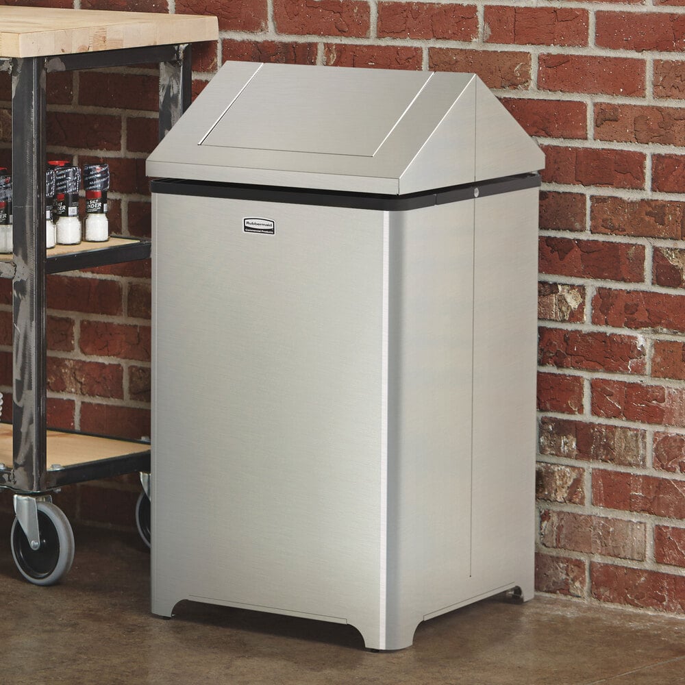 Rubbermaid FGT1414SSRB Wastemaster Stainless Steel Swing Top 14 Gallon 14.5 Gallon Stainless Steel Trash Can