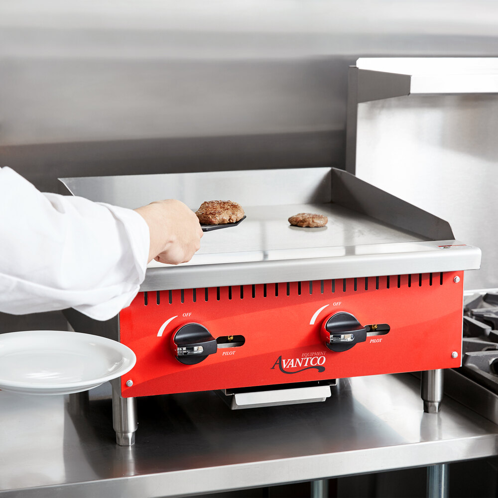 Avantco AG24MG 24" Countertop Gas Griddle with Manual Controls 60,000 BTU