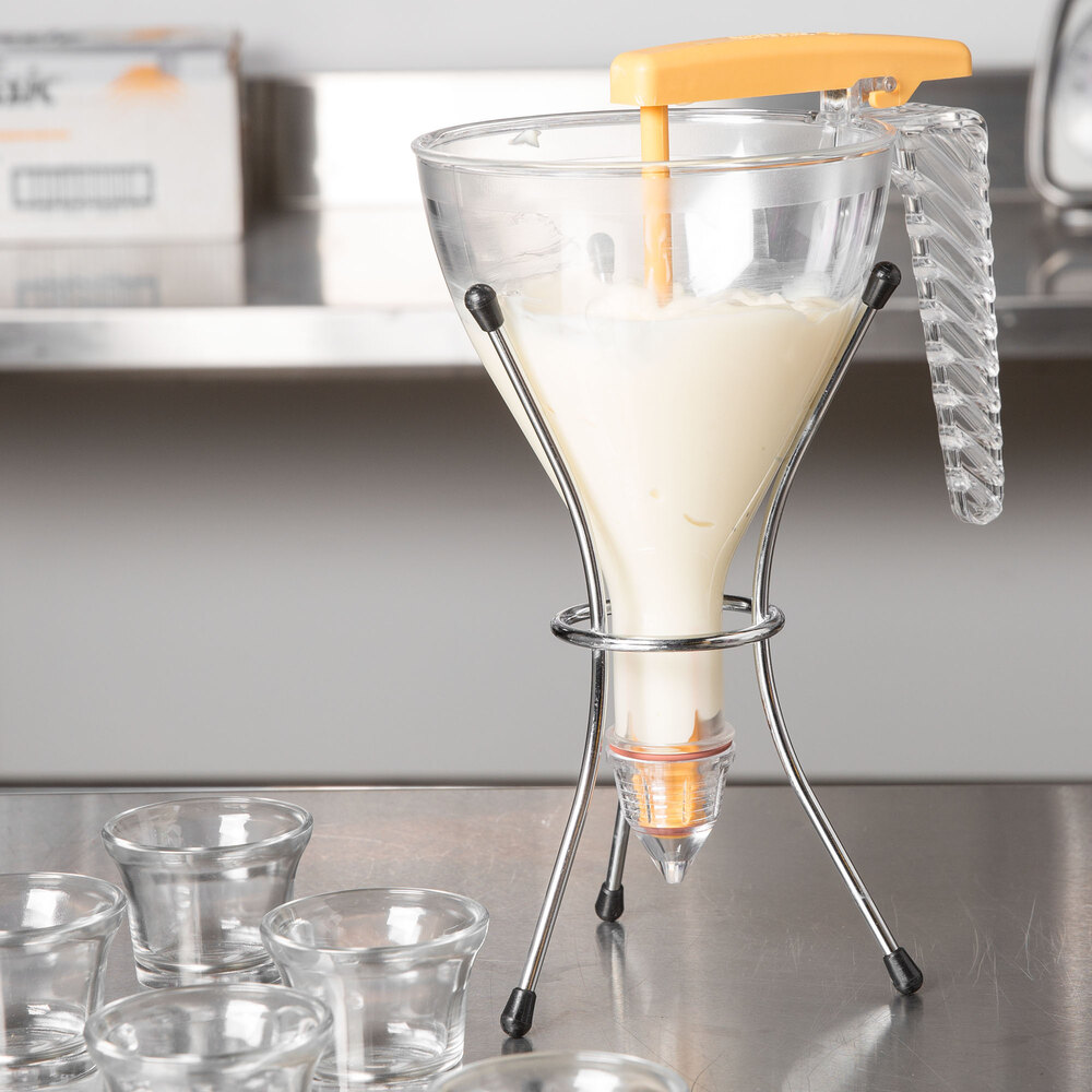 Matfer Bourgeat 116601 0.75 Qt. Polycarbonate Automatic Dispenser