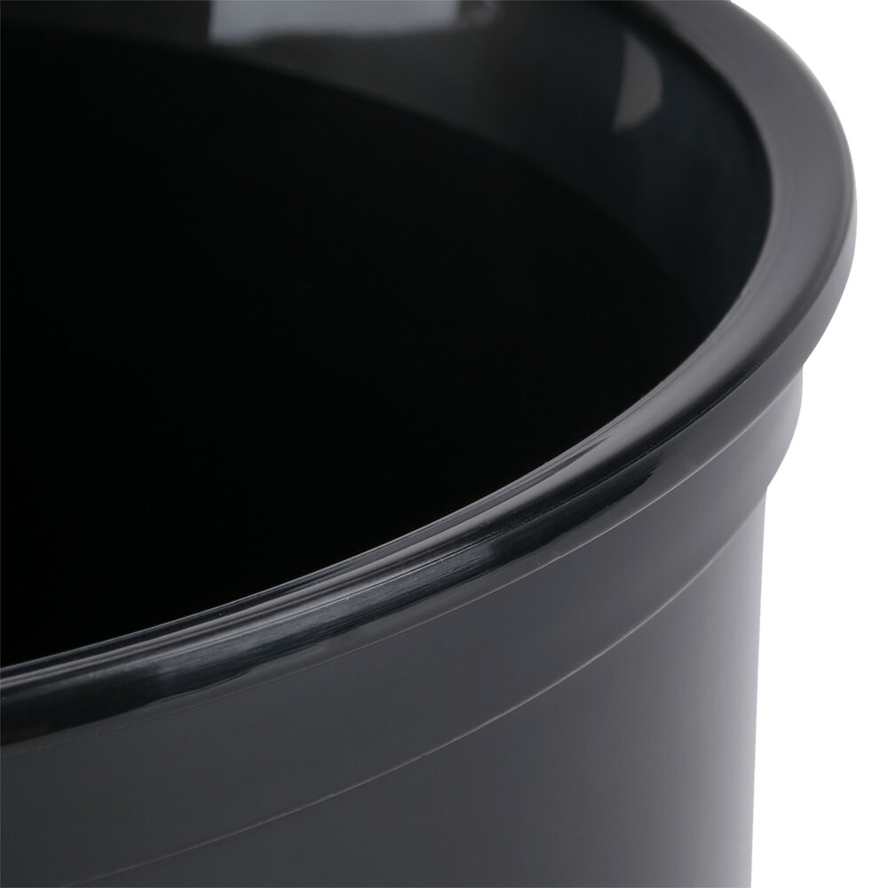 Cambro CP27110 Black Round Crock with Lid 2.7 Qt. - 6/Case