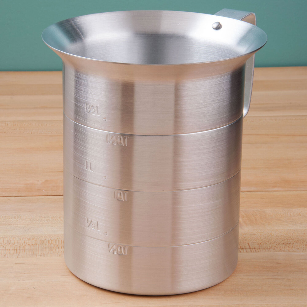 Aluminum 2 Quart Measuring Cup - 6