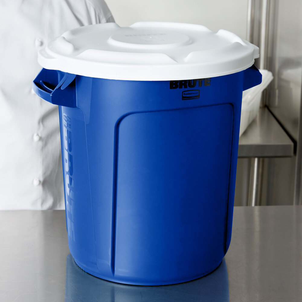 Rubbermaid Brute 10 Gallon Blue Round Recycling Can With White Lid