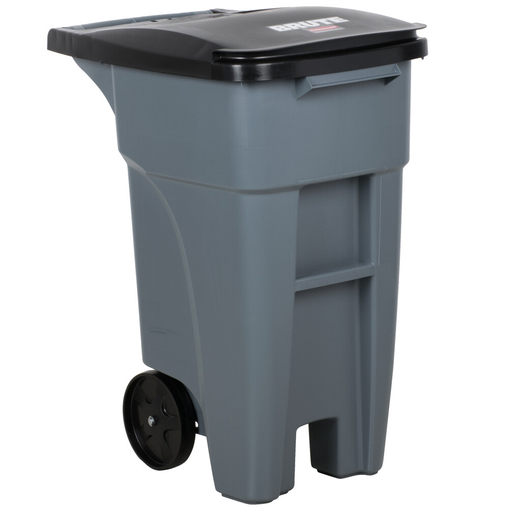 Rubbermaid 1971941 Brute 32 Gallon Gray Wheeled Rectangular Trash Can