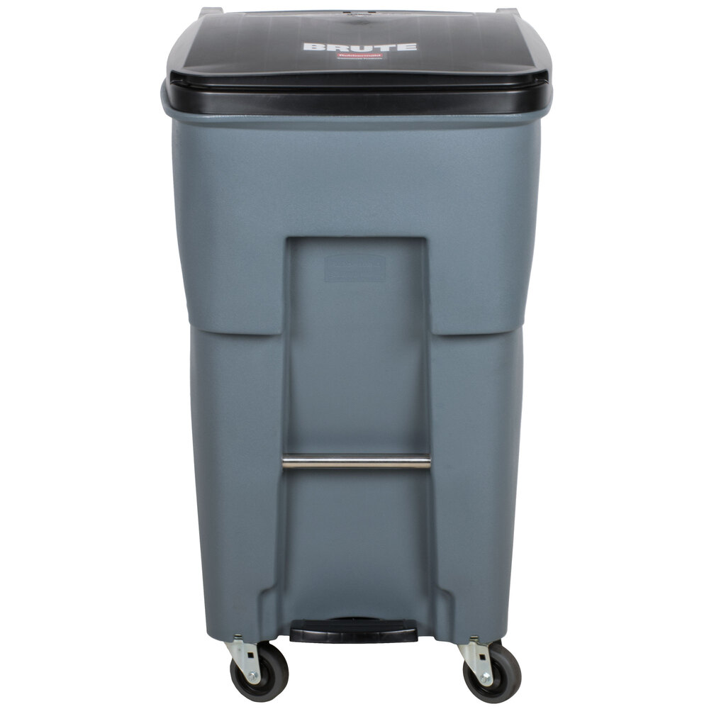 Rubbermaid 1971974 Brute 65 Gallon Gray Step-On Rollout Container with ...