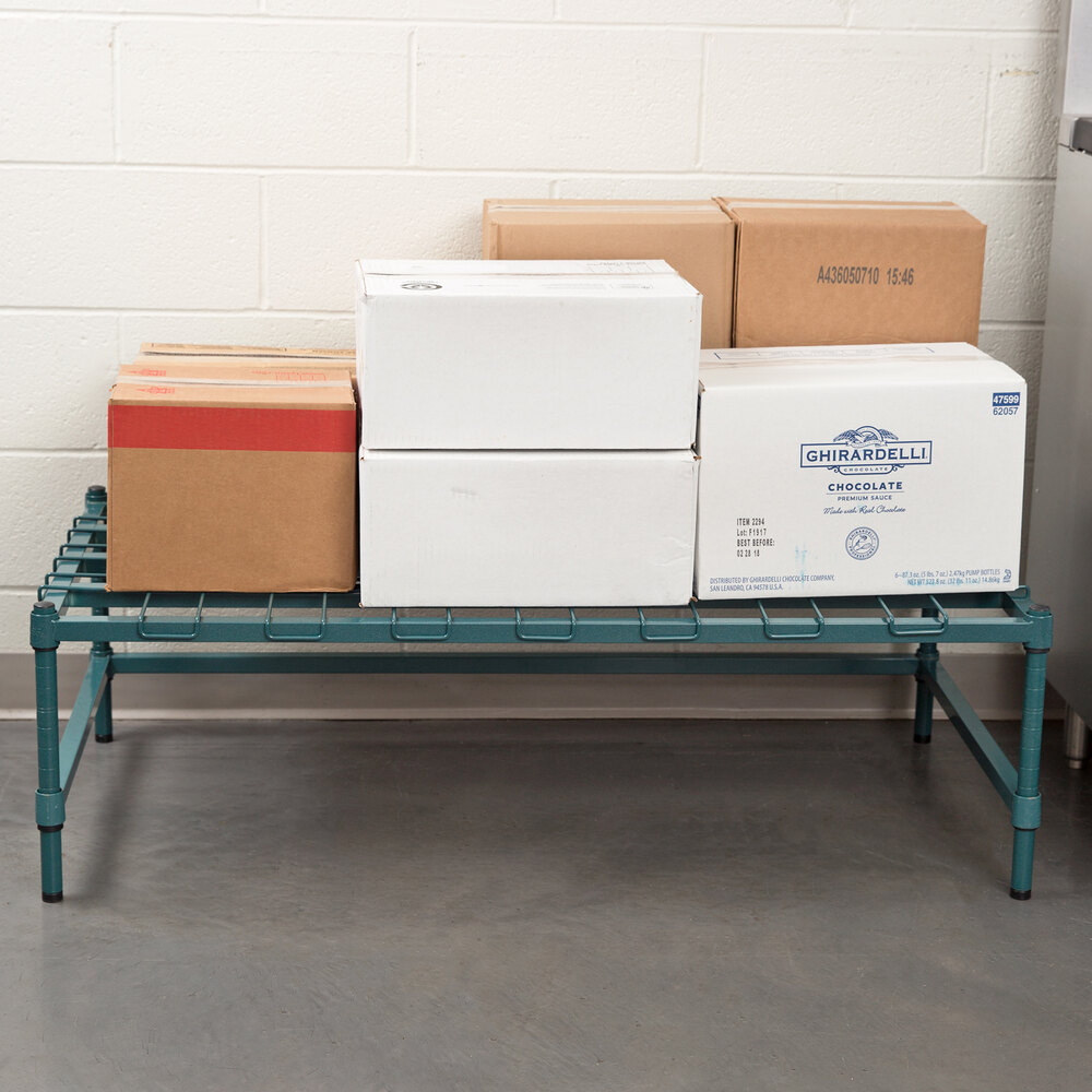 Regency 24" x 48" HeavyDuty Green Dunnage Rack with Mat