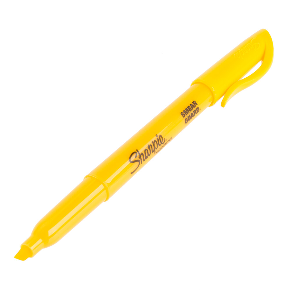 Sharpie 27005 Accent Yellow Chisel Tip Pocket Style Highlighter 12/Pack