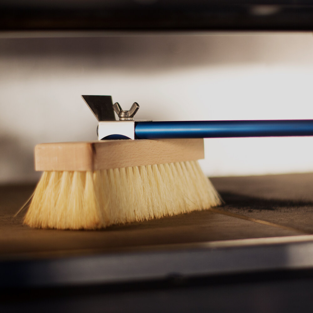 GI Metal ACSPN/180 74 1/2" Adjustable Natural Bristle Brush