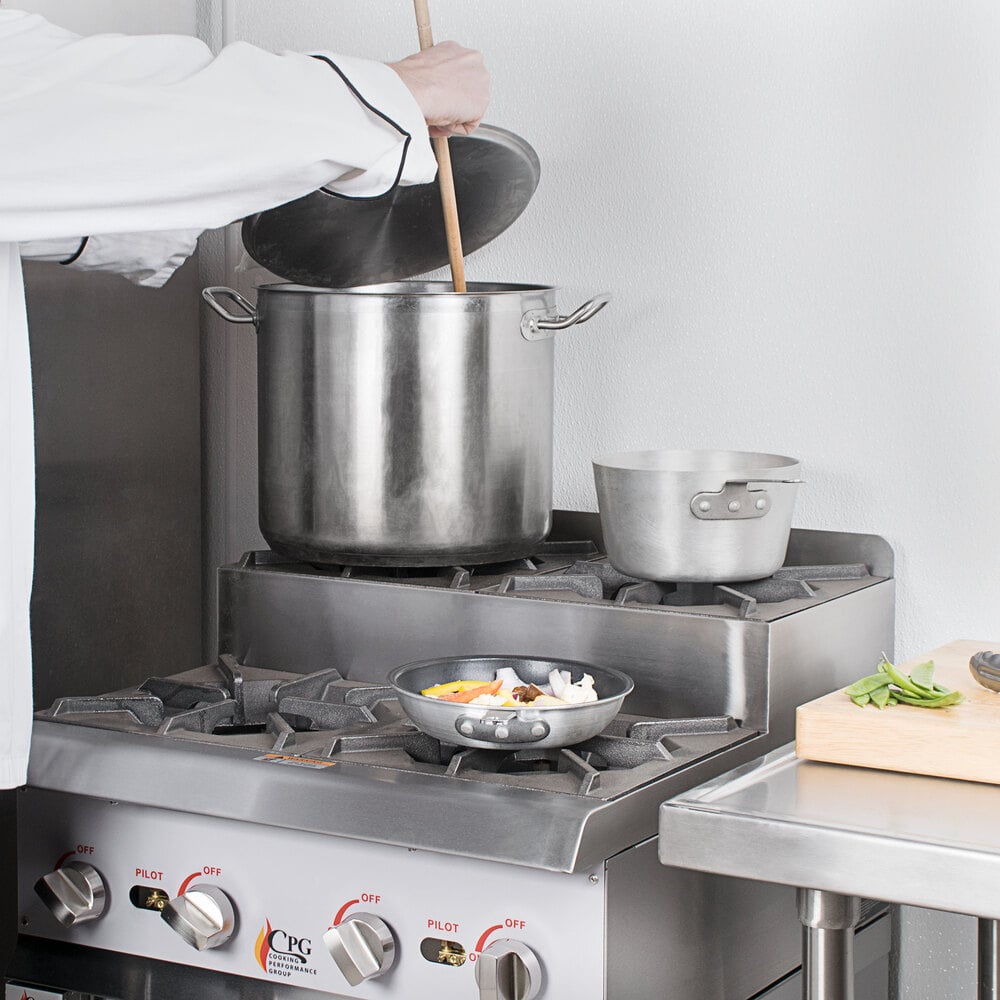 Cooking Performance Group 24RSUSBNL 24" StepUp Gas Range / Hot Plate