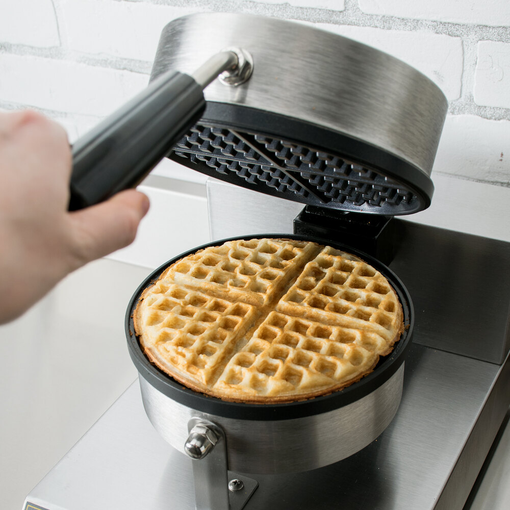 Carnival King WSM11 NonStick Single Waffle Maker with Timer 120V
