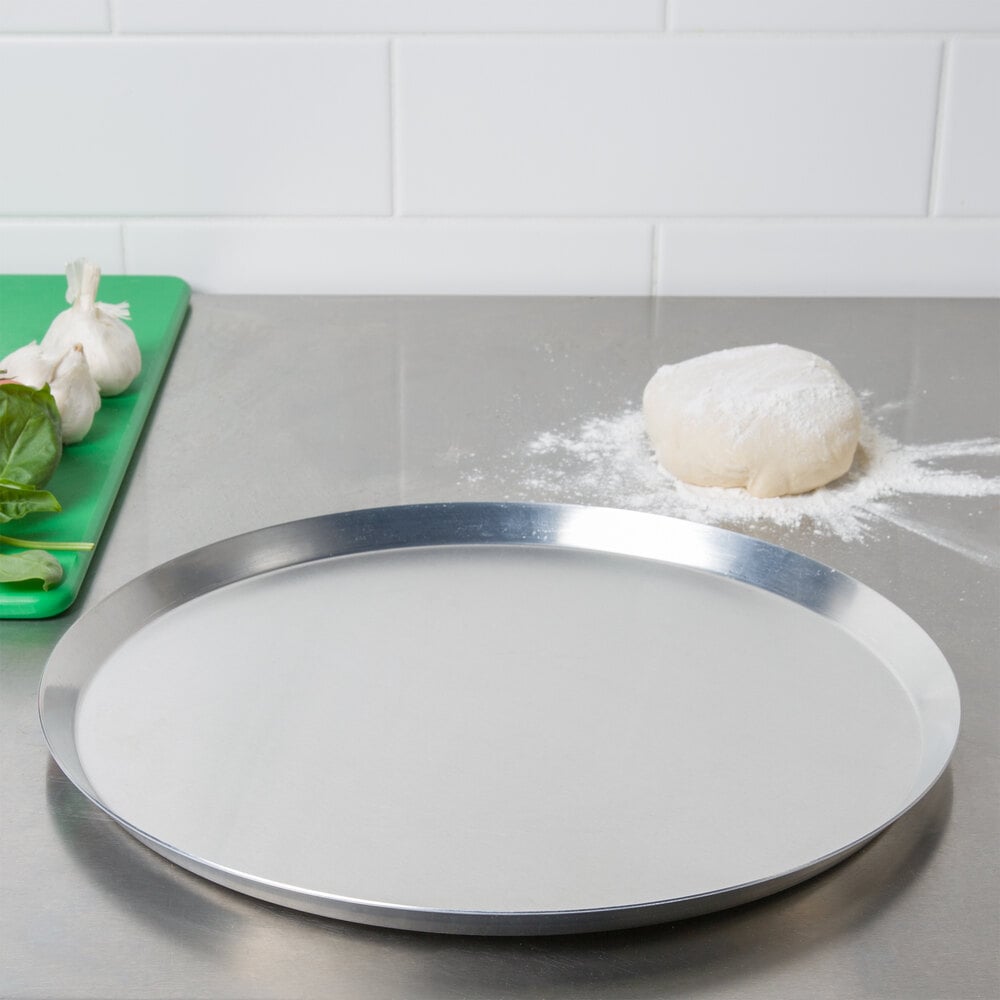 American Metalcraft CAR15 15" Heavy Weight Aluminum Cutter Pizza Pan